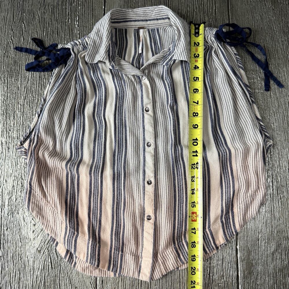 Free People Baby Blues Stripe Buttondown Adjustable Sleeve Size Small - Picture 5 of 7